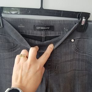 SIZE 8/29 LIVERPOOL BLACK SKINNY/STRECHY JEANS, USED ONCE, IN PERFECT CONDITION.